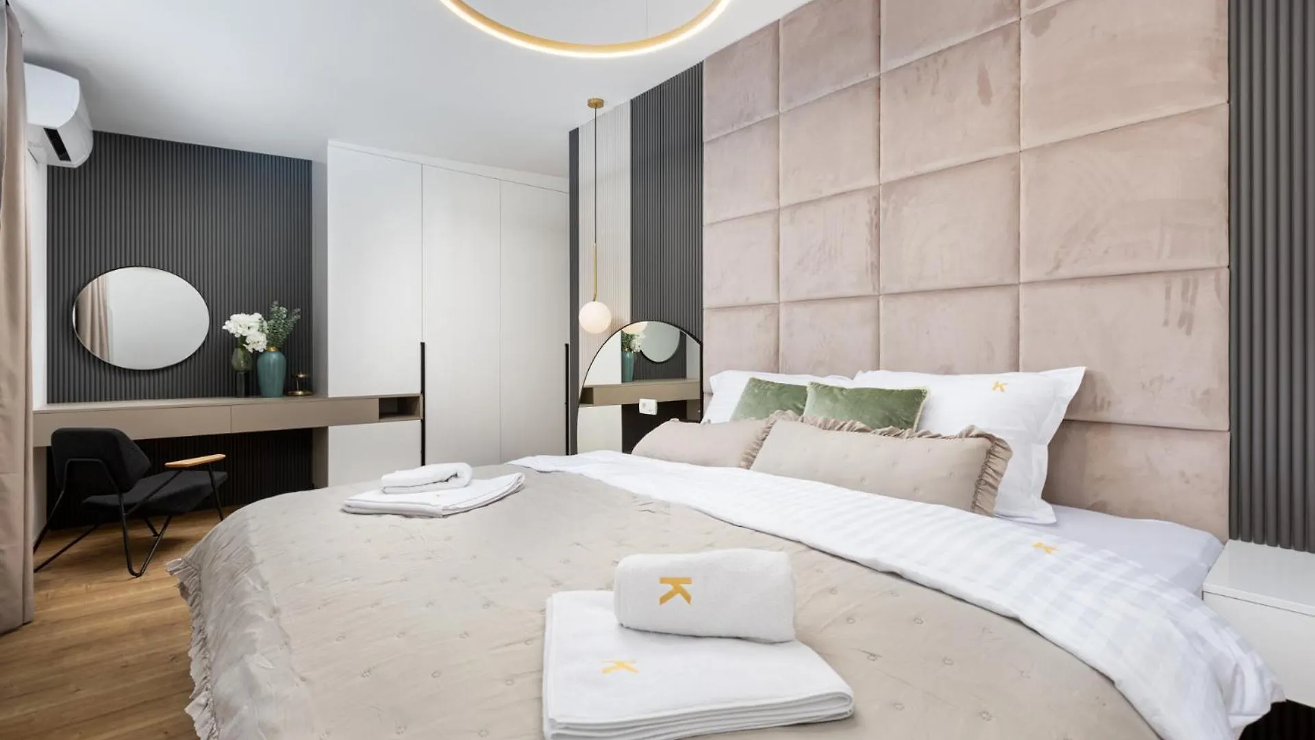 Apartment Klara With Private Pool Malinska