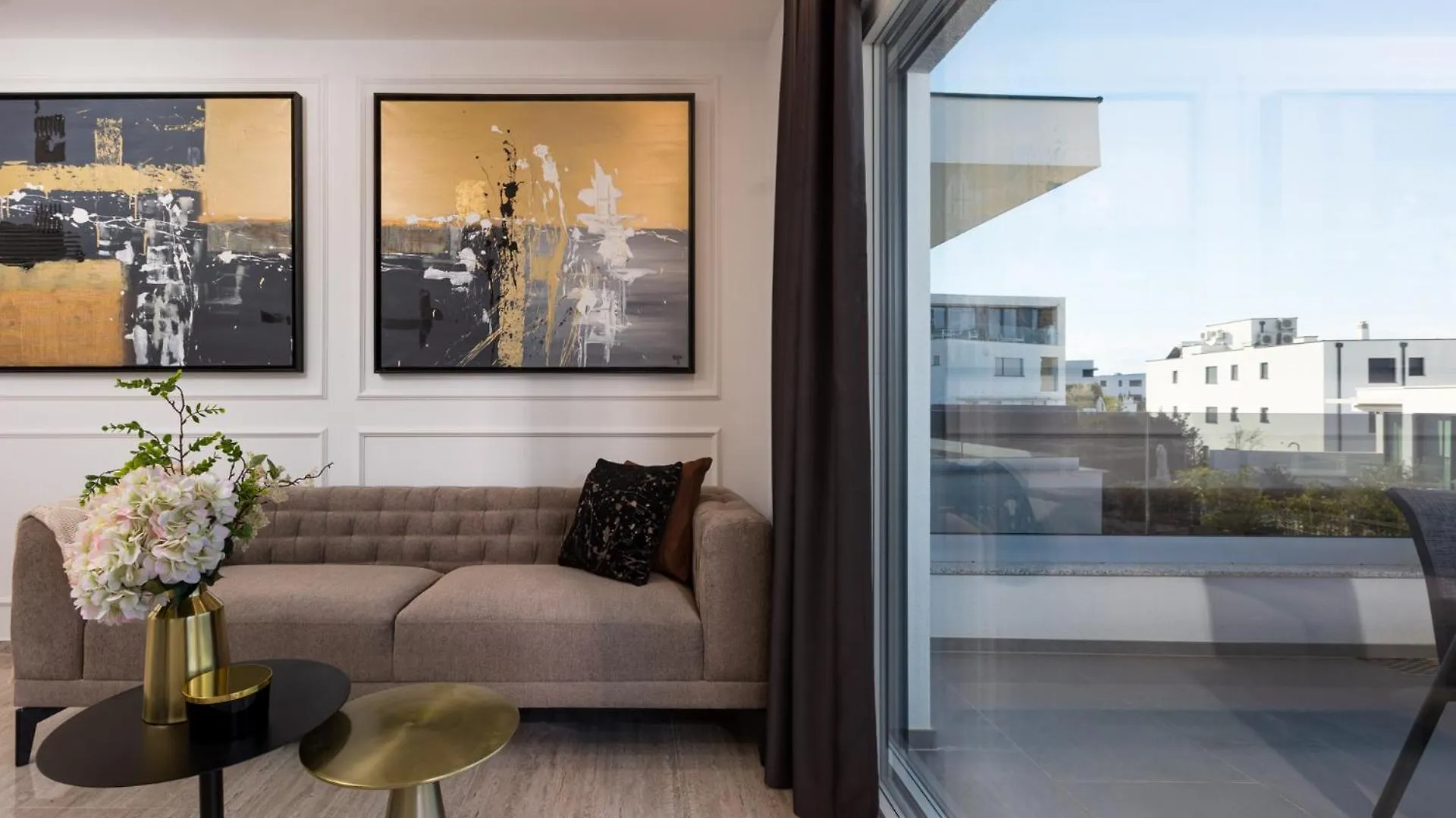 Apartment Klara With Private Pool Malinska