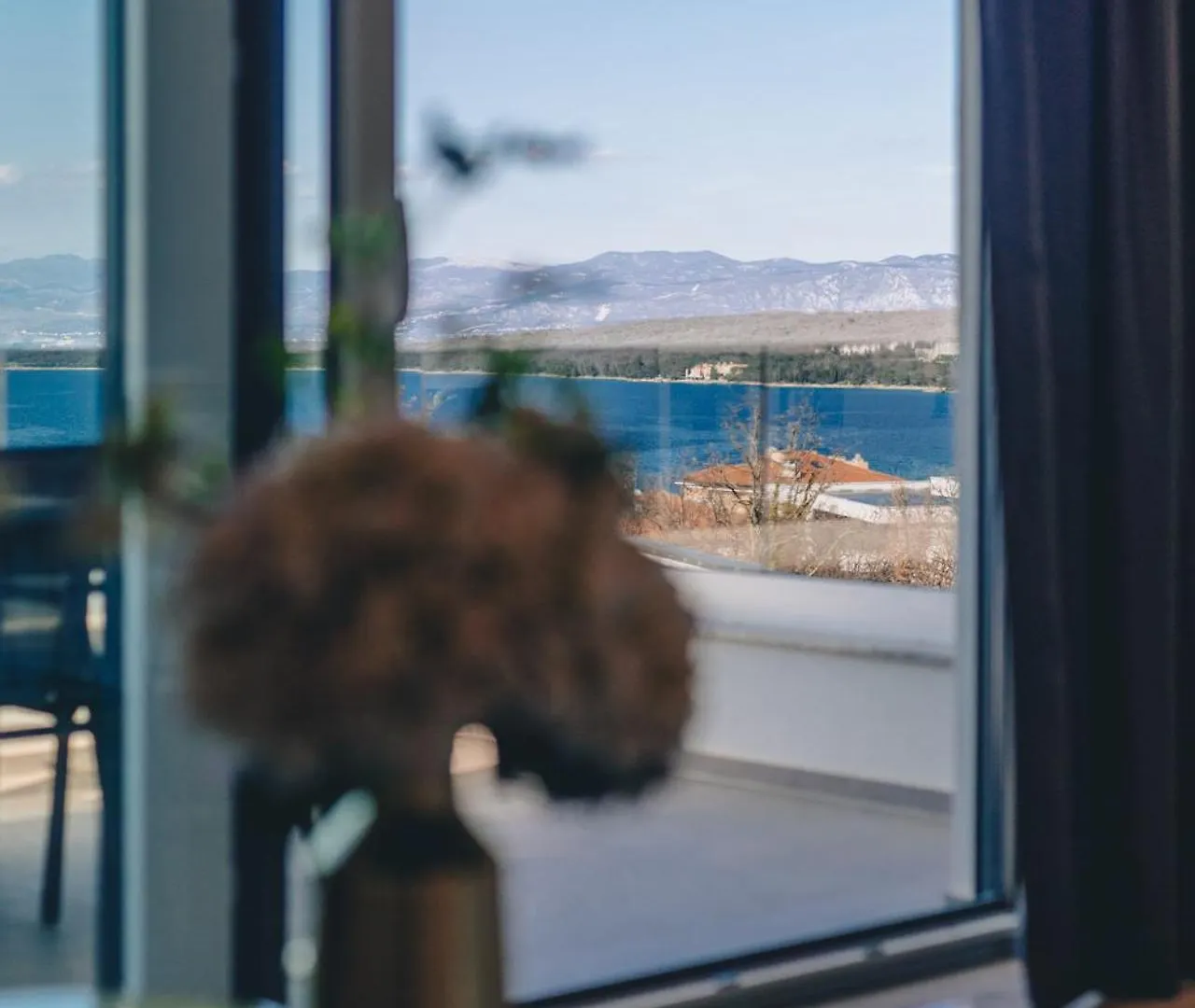 Apartment Klara With Private Pool Malinska